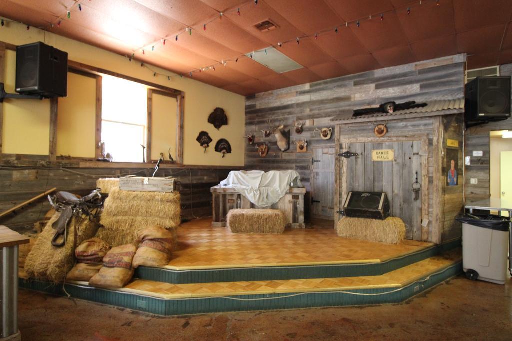 Travelers World Rv Resort San Antonio Kültér fotó