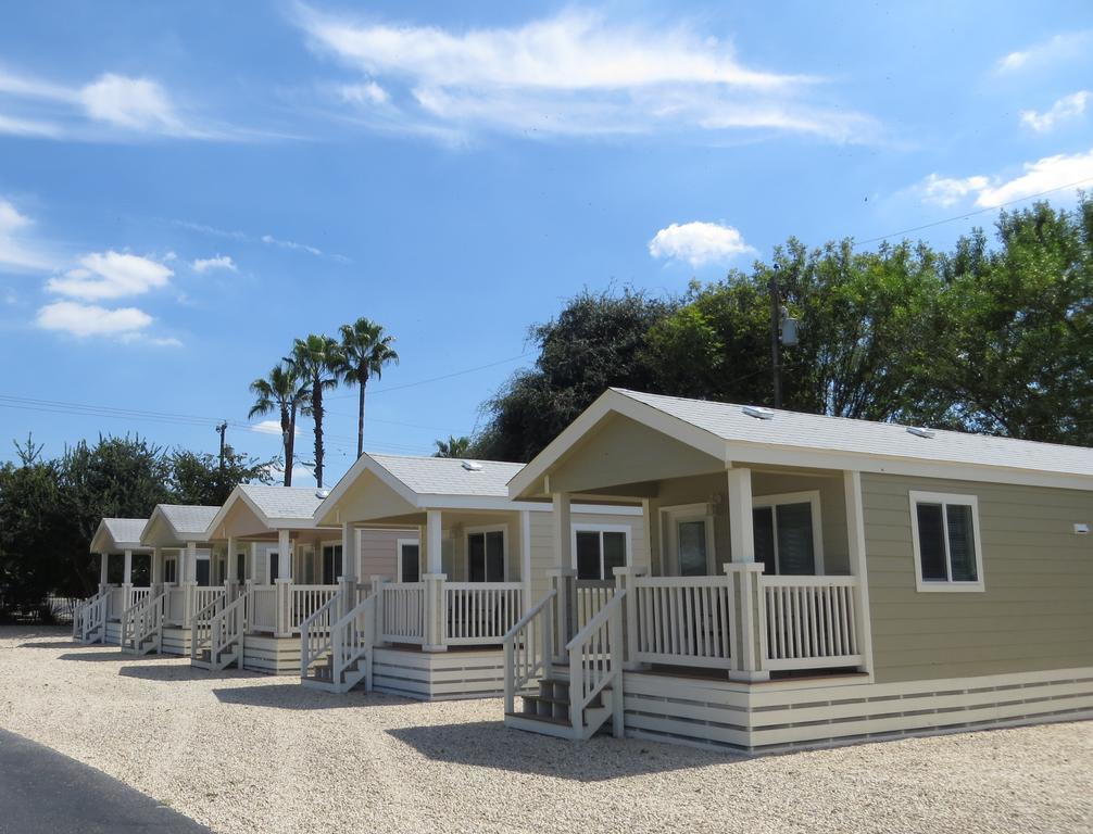Travelers World Rv Resort San Antonio Kültér fotó